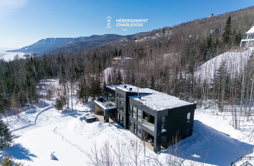 ALT-49 - Villa contemporaine offrant les splendeurs du St-Laurent!